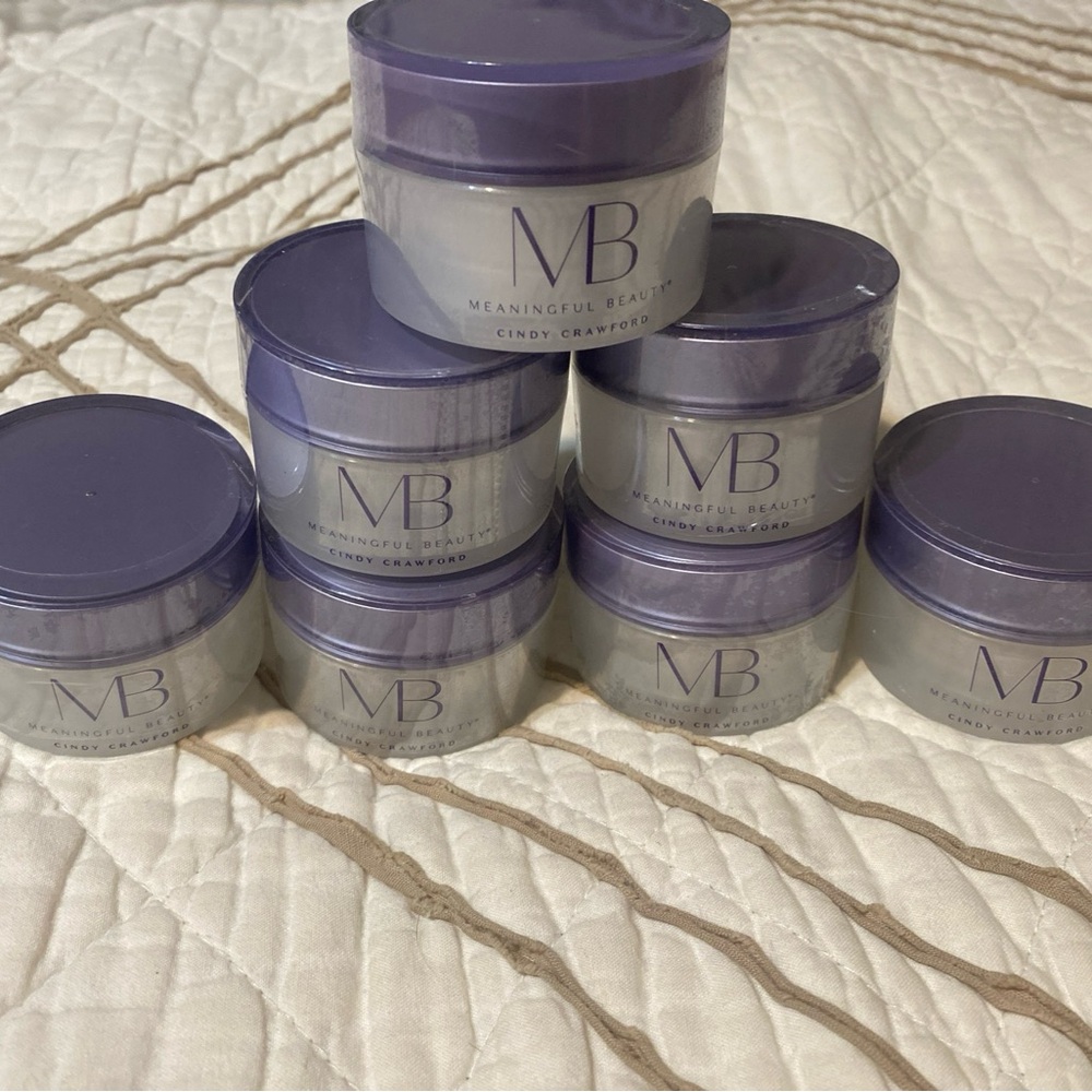 Brand New Cindy Crawford Meaningful Beauty Age Recovery Night Crème 30mL/1 FL OZ